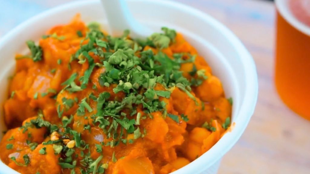 Razz and Ruebe makes a delicious chana masala for anyone craving Middle Eastern flavors in Weiden