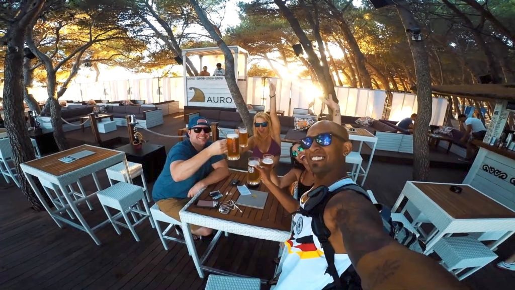 Visit Auro Cocktail Bar at Zlatni Rat for good vibes and a cold beer